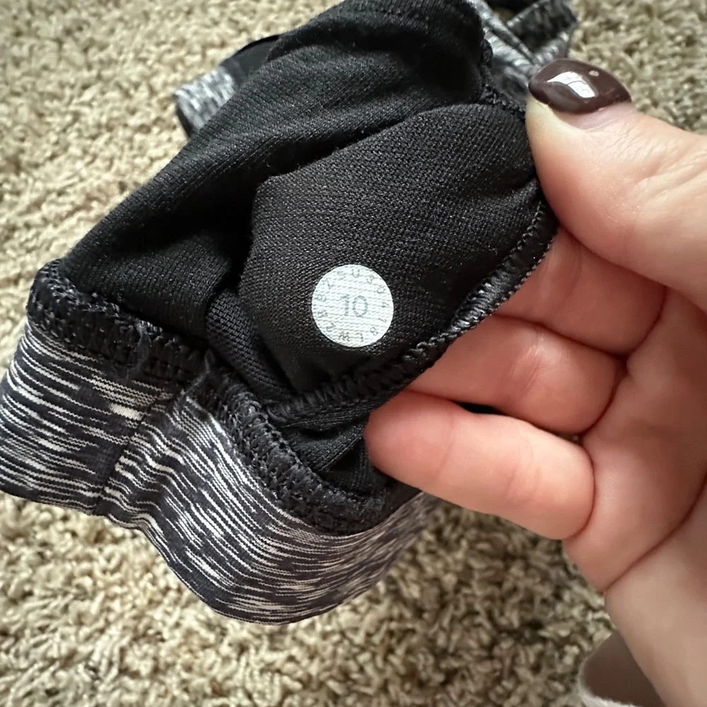 Lululemon Women's Sports Bra